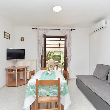 Apartments Lavanda 108
